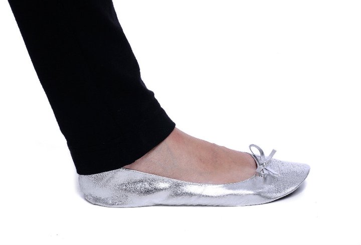 Footzyrolls_sparkle_silver_7