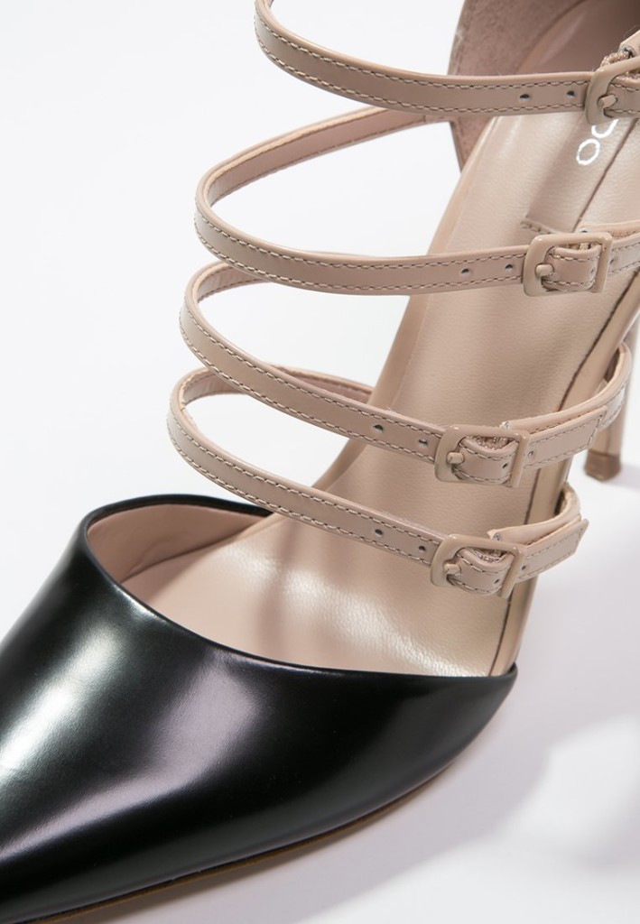 A0111B028-B11@7