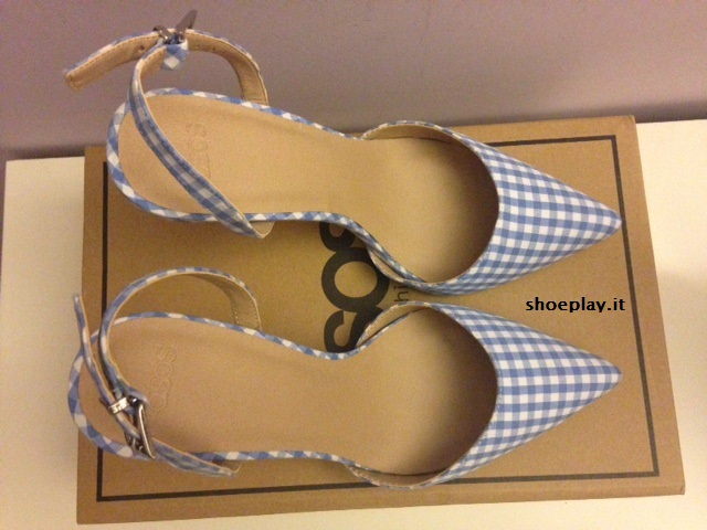 scarpe a quadretti