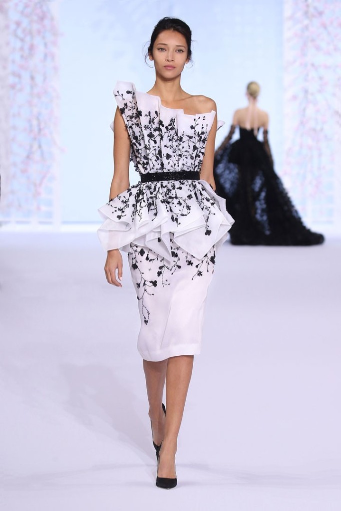 ralph-_-russo-ss16-look-32-thumb