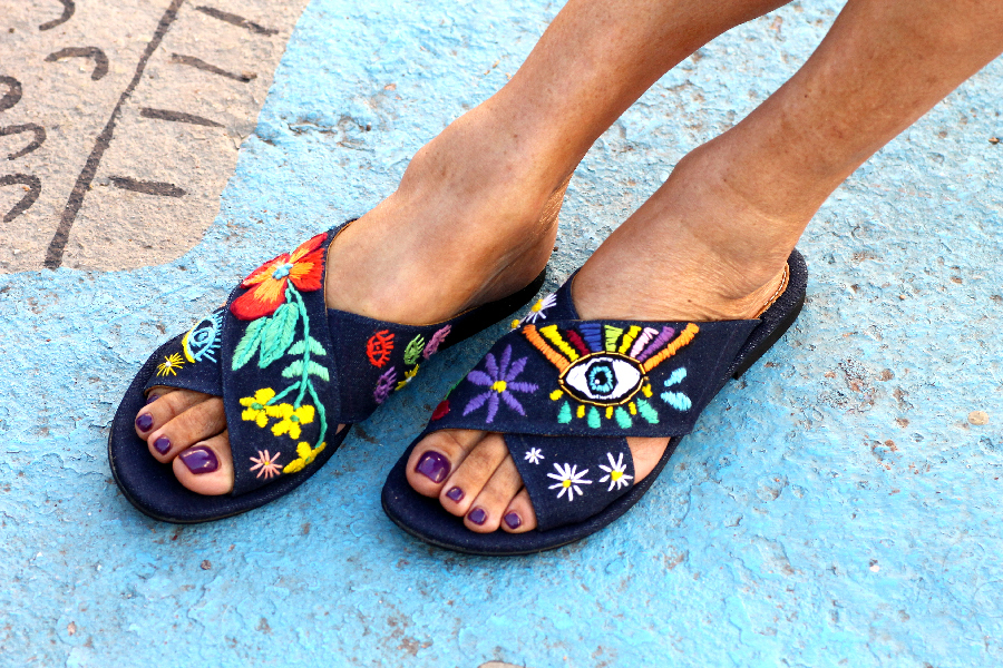elina linardaki scarpe