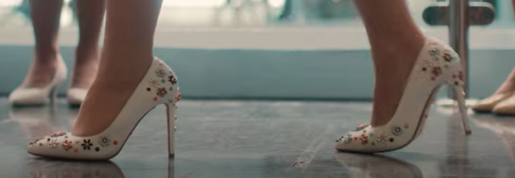 scarpe di margaret the crown 3