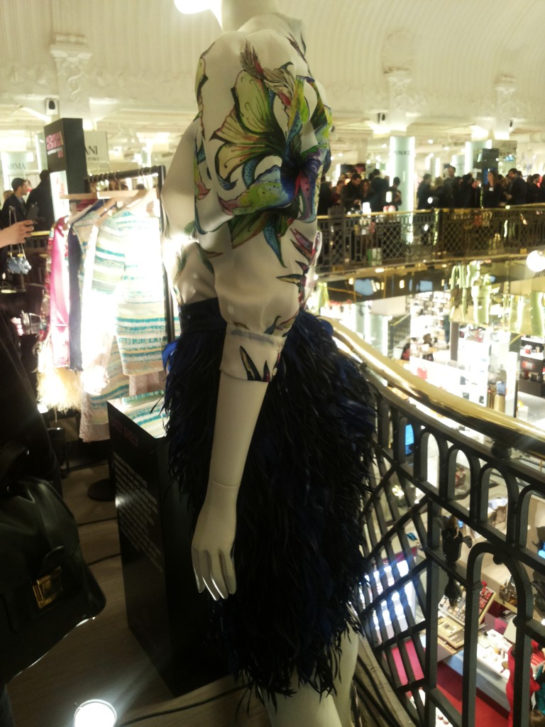 daizy shely feather skirt