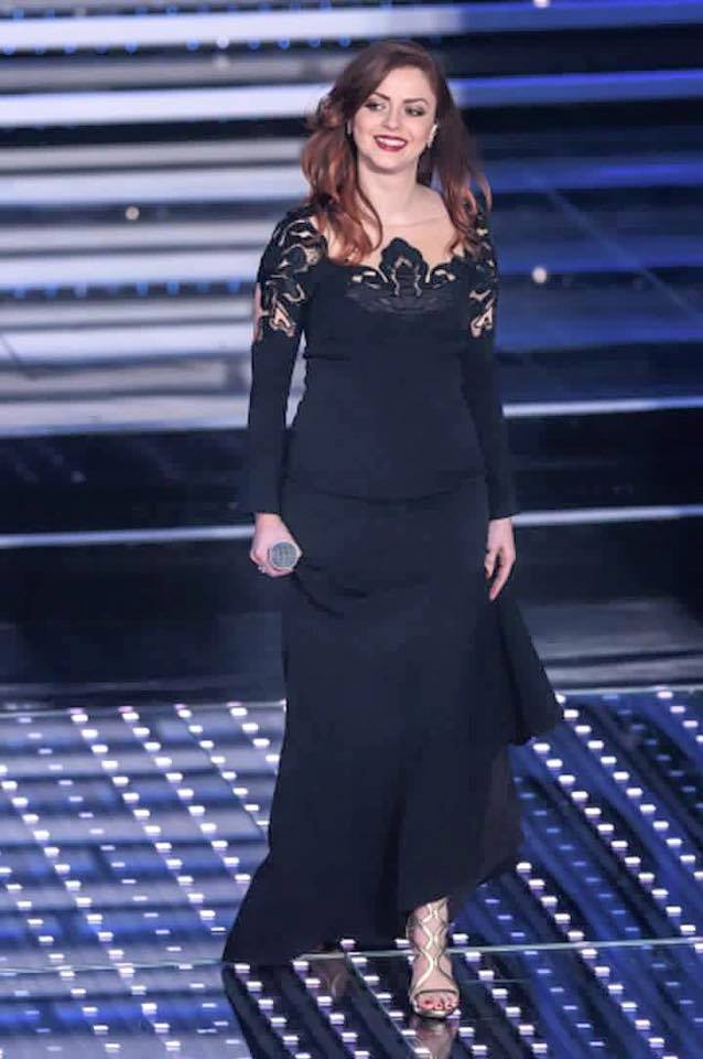 annalisa sanremo abito nero