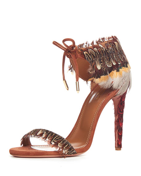 sandali piume aquazzura