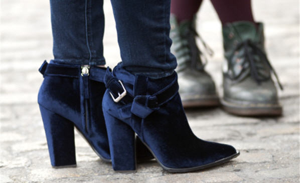 stivaletti-in-velluto-outfit