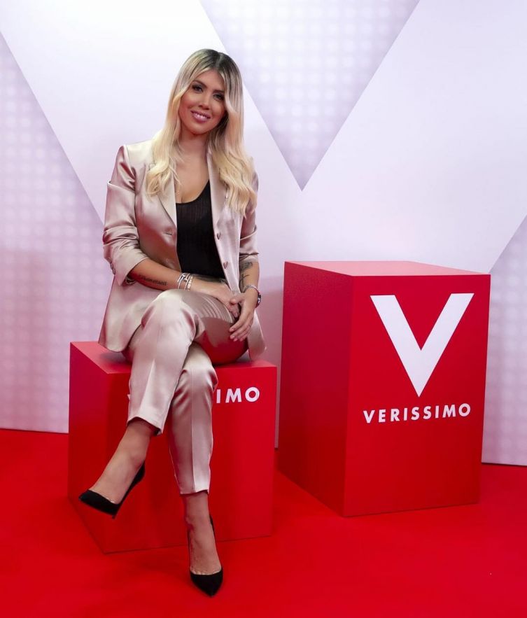 outfit wanda nara